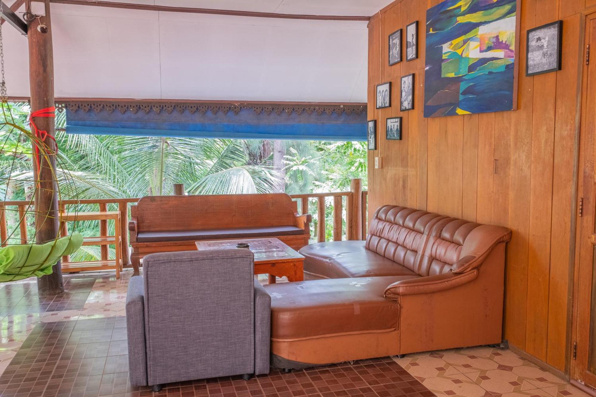 Happy House Backpackers Pai Exterior foto