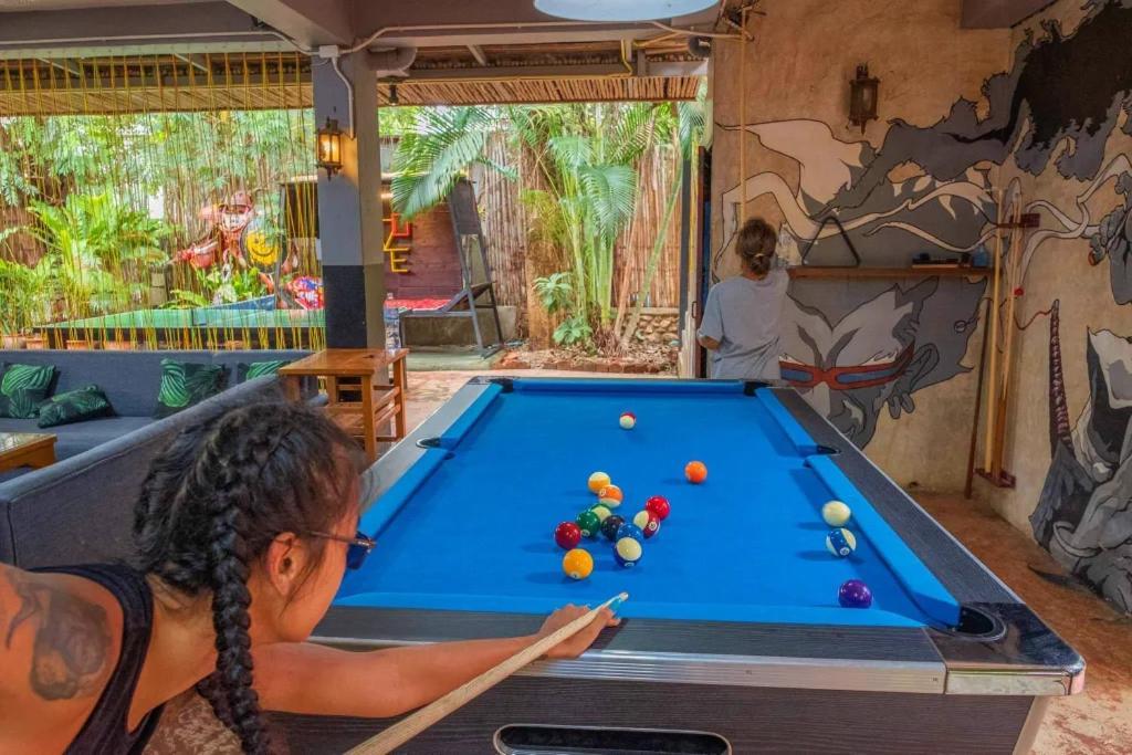 Happy House Backpackers Pai Exterior foto
